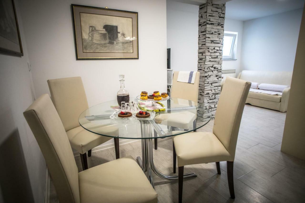 Apartman Magnolia Ivanić-Grad Eksteriør billede
