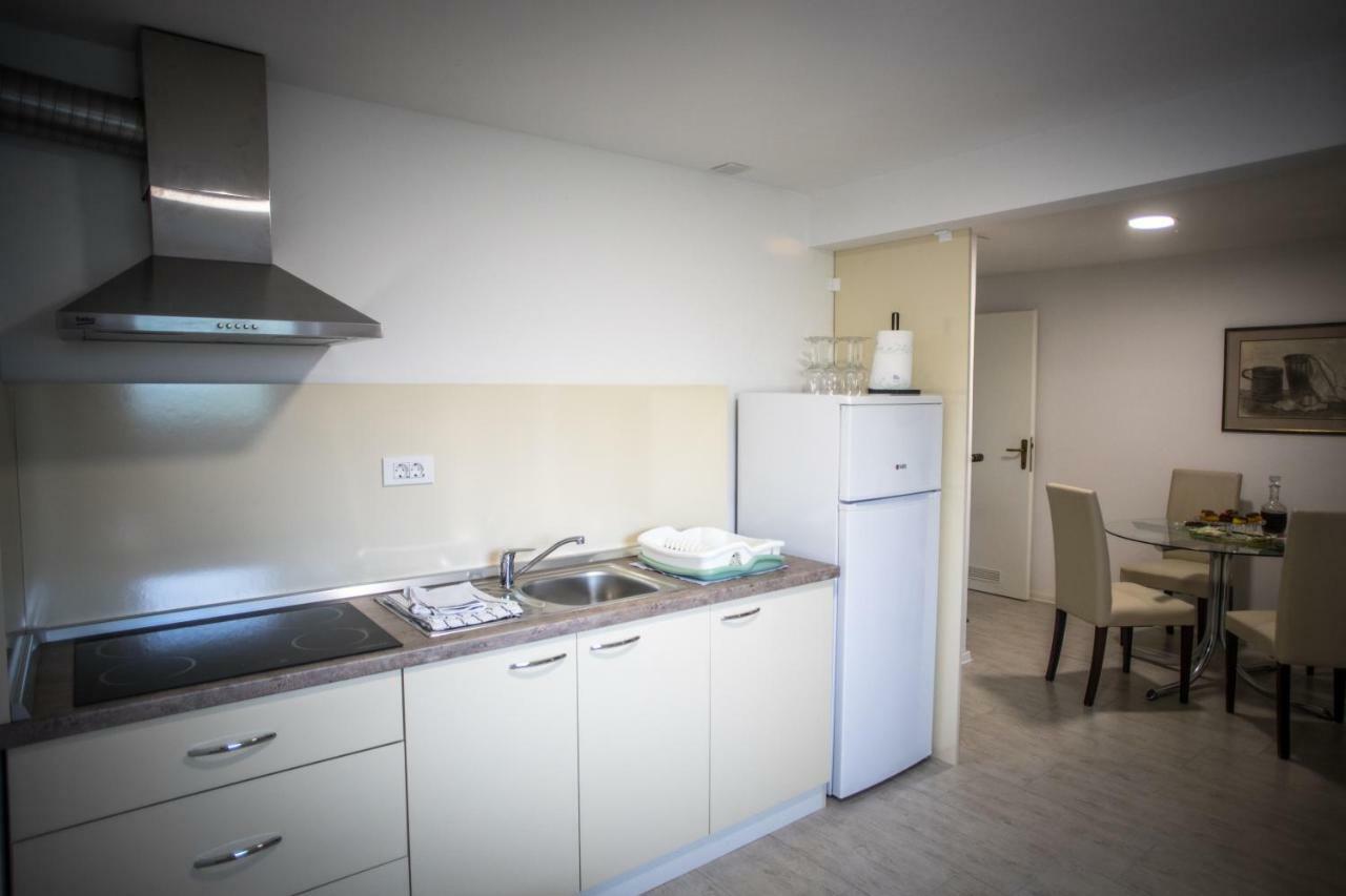 Apartman Magnolia Ivanić-Grad Eksteriør billede